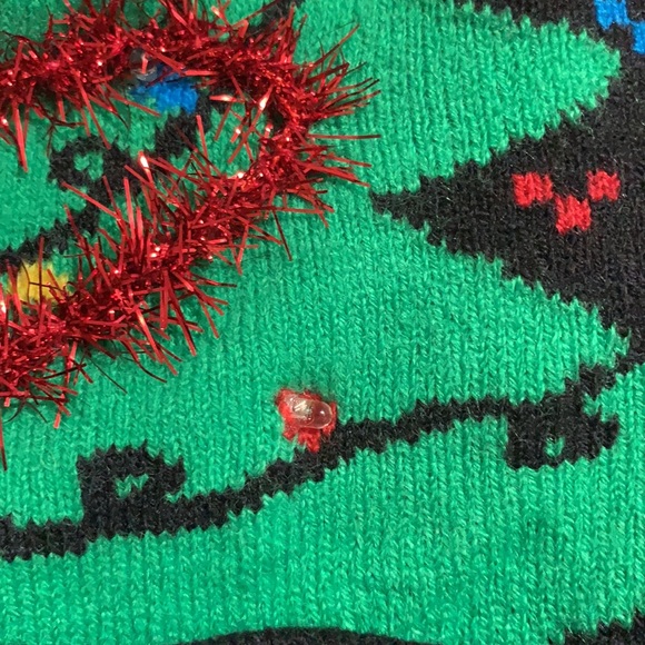 Winter Christmas Hat - Picture 4 of 4